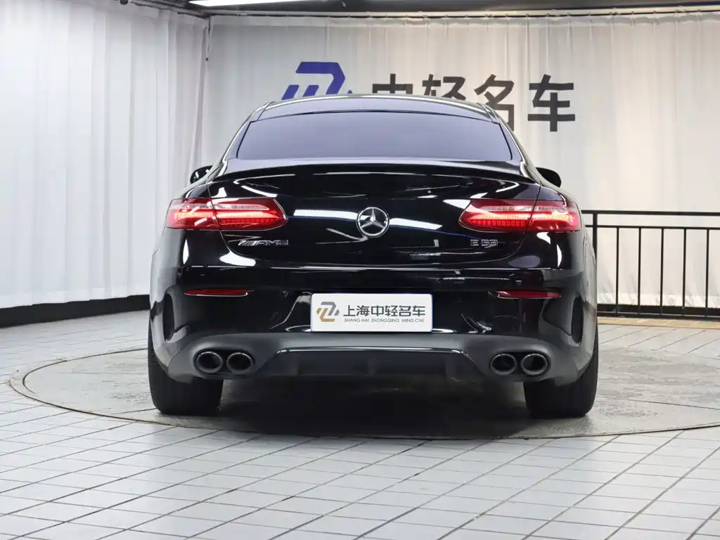 Mercedes-Benz E-Class AMG — фото 18