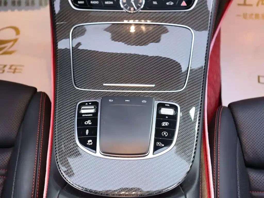 Mercedes-Benz E-Class AMG — фото 22
