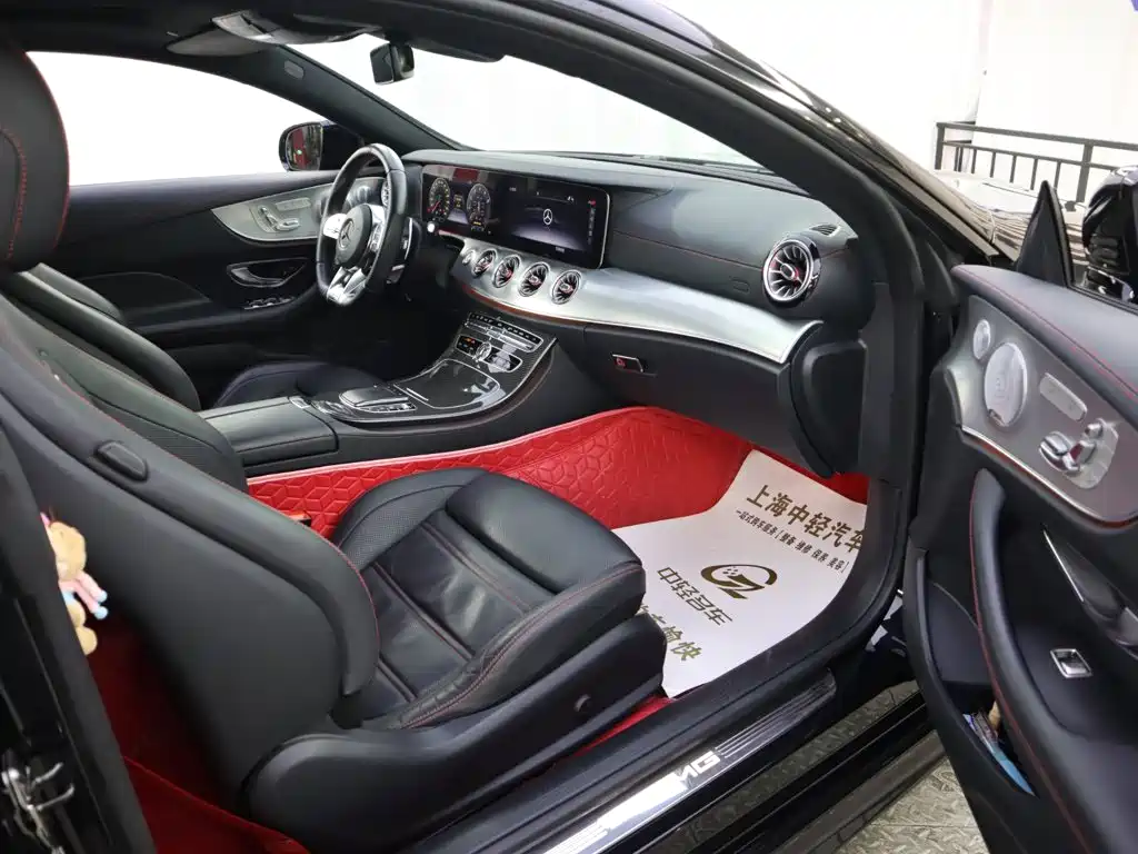 Mercedes-Benz E-Class AMG — фото 24