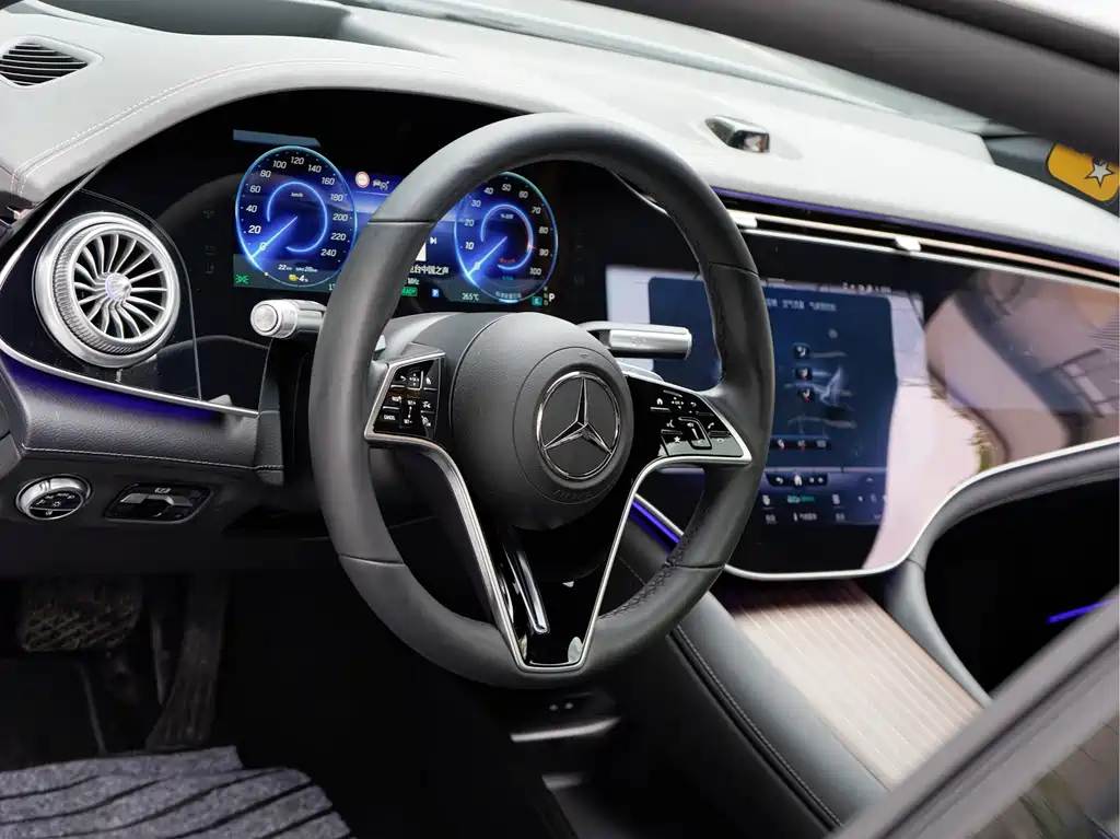 Mercedes-Benz EQS — фото 10