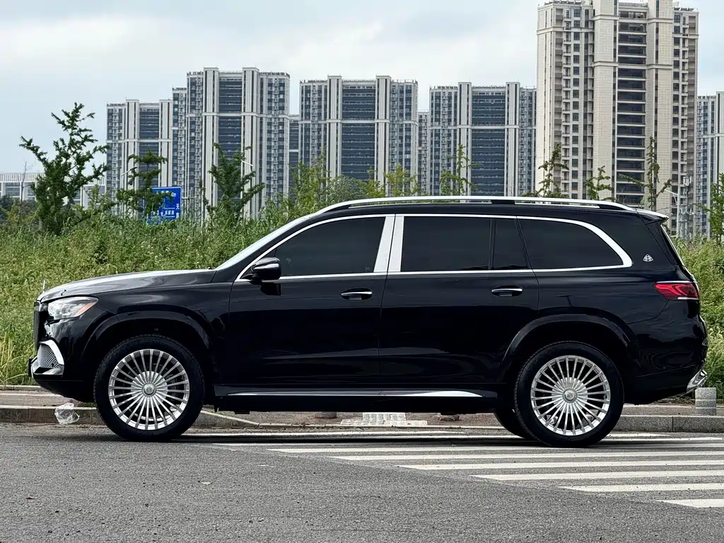 Mercedes-Benz GLS — фото 3