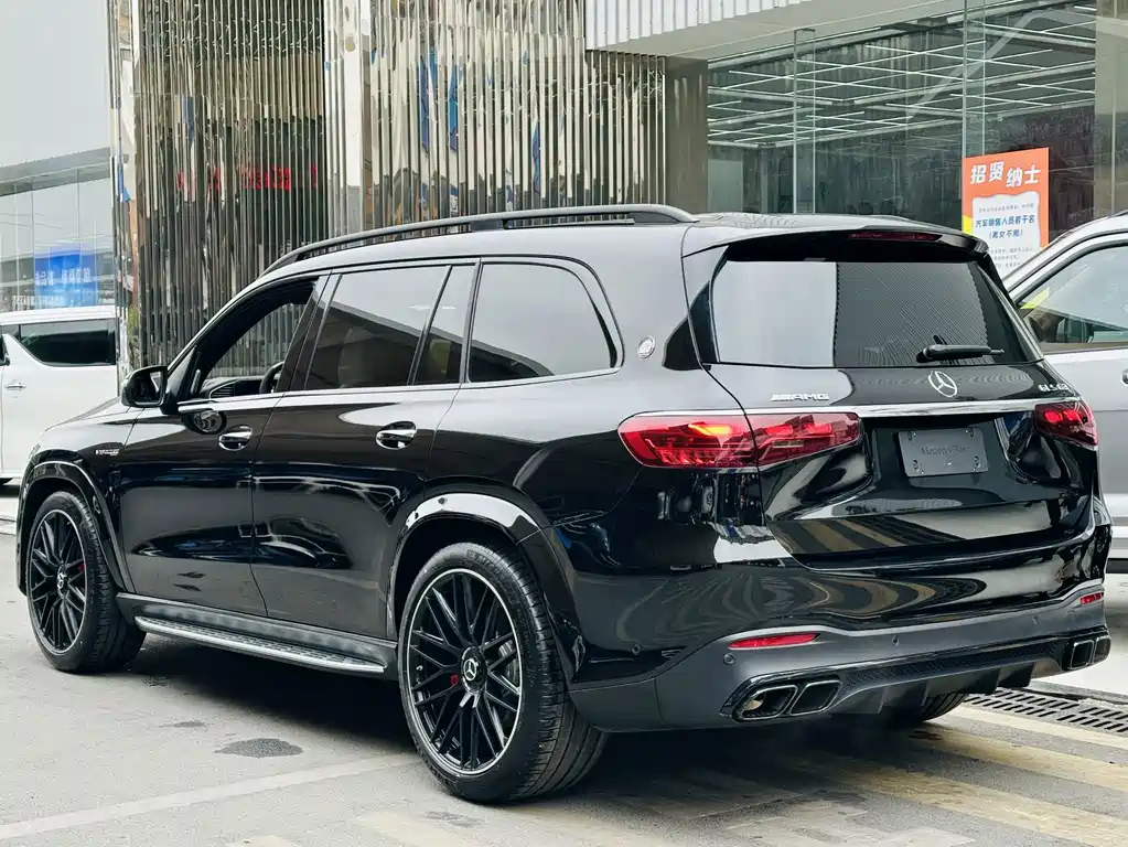 Mercedes-Benz GLS AMG — фото 3