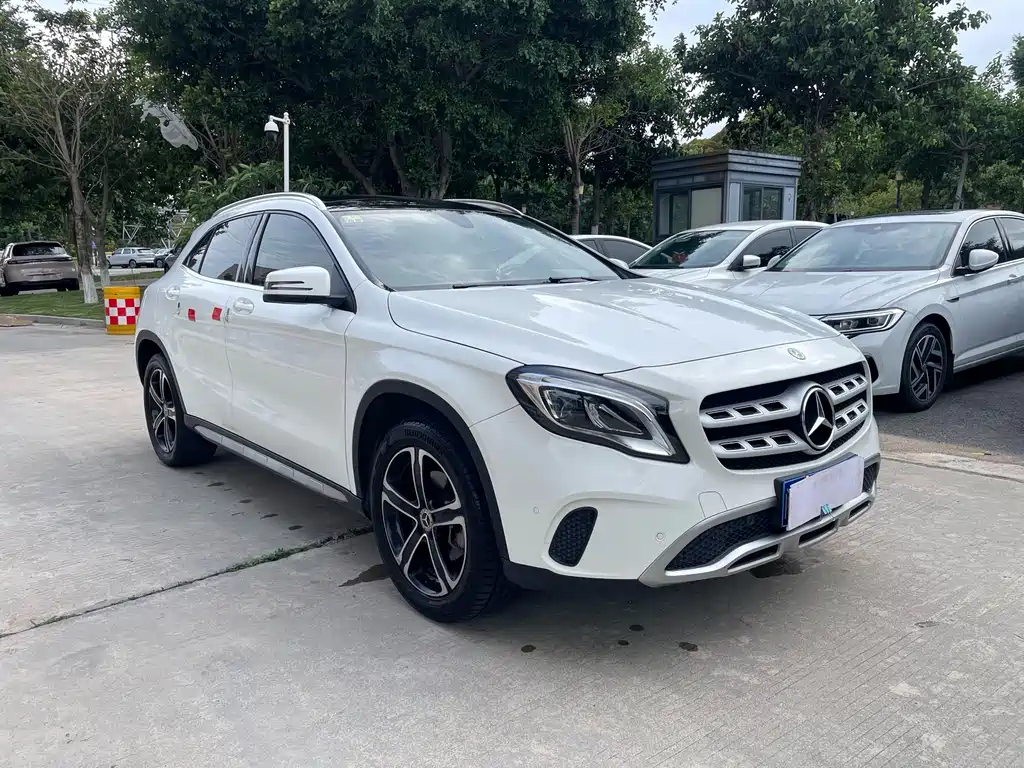 Mercedes-Benz GLA — фото 2