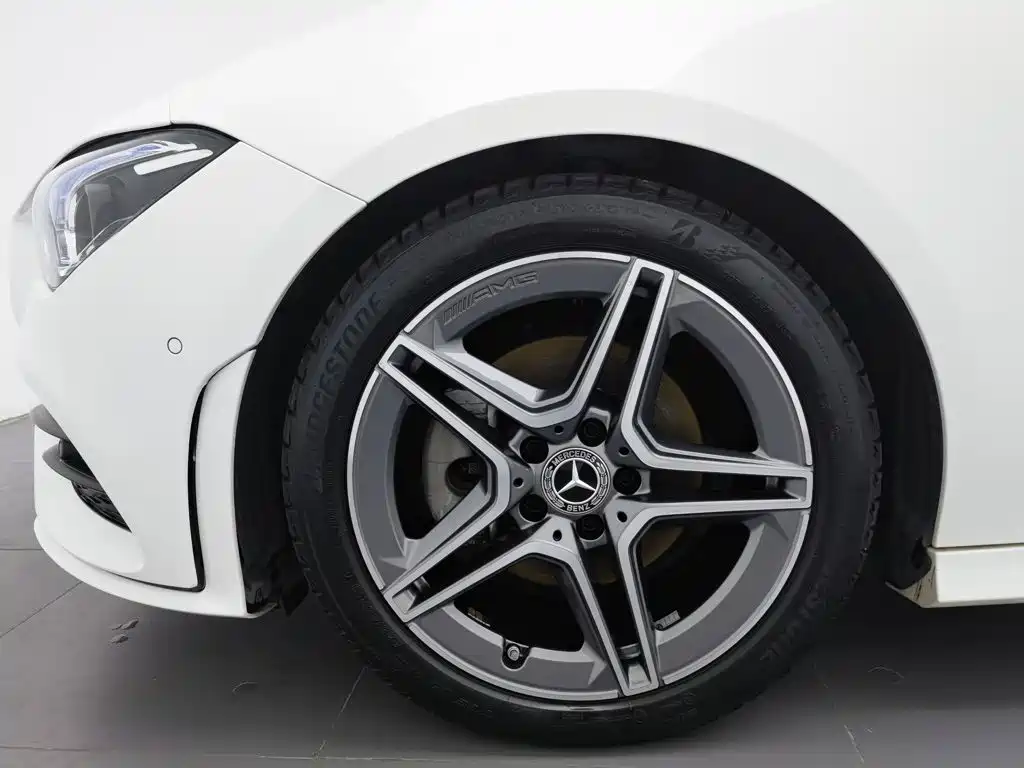 Mercedes-Benz CLA (Import) — фото 17