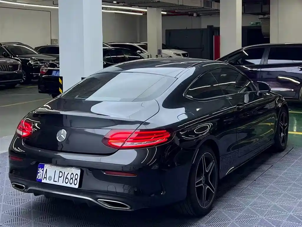 Mercedes-Benz C-Class (Import) — фото 4