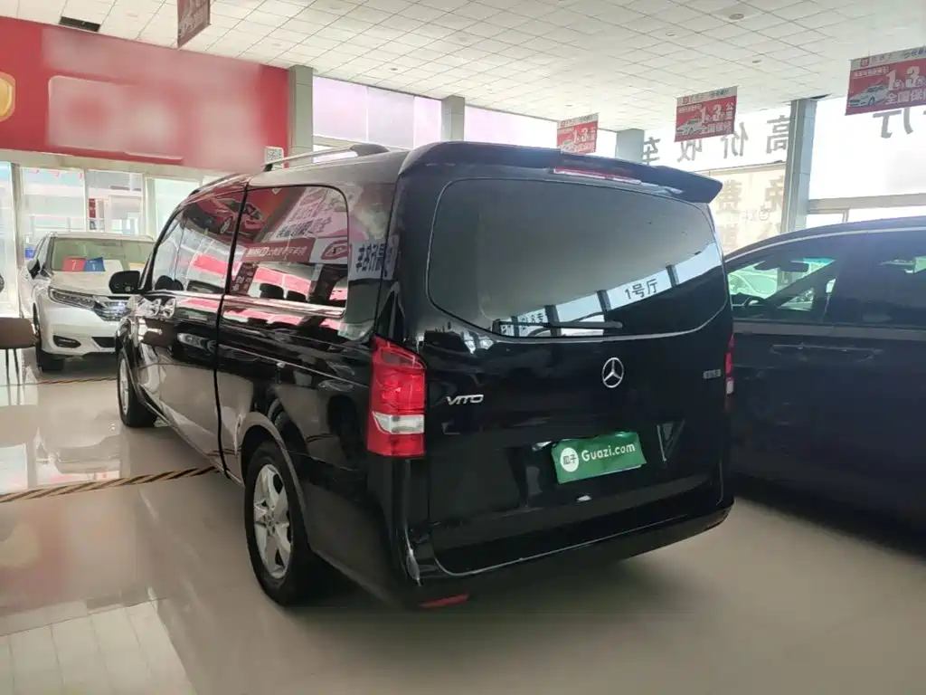 Mercedes-Benz Vito — фото 5
