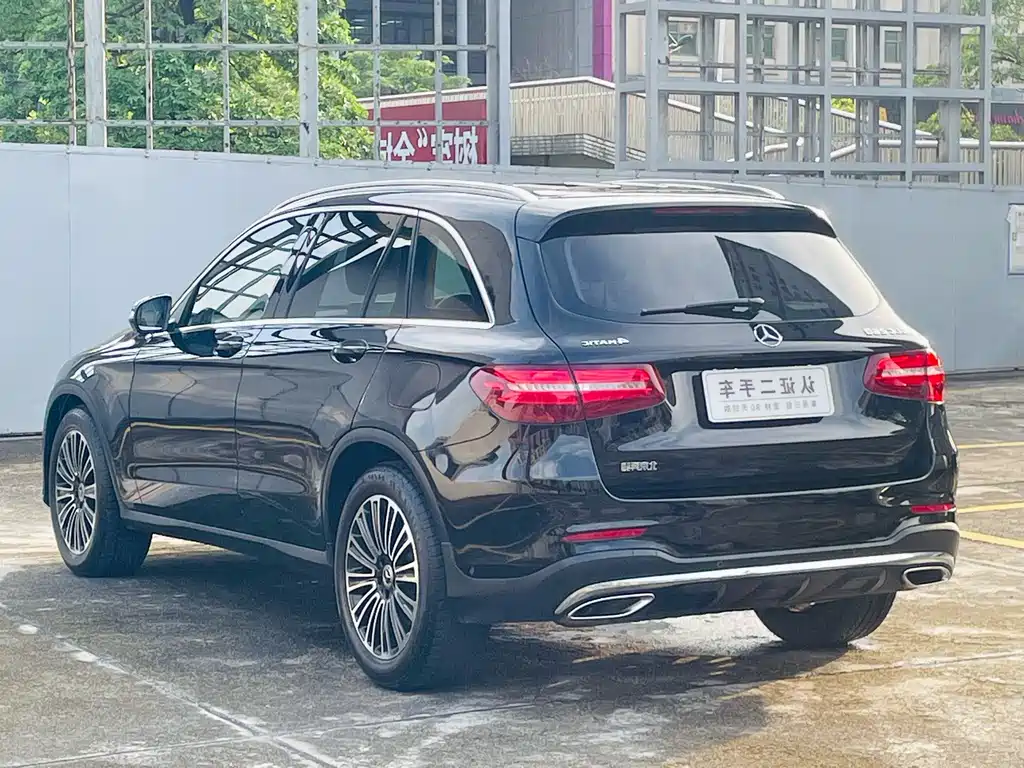 Mercedes-Benz GLC — фото 11
