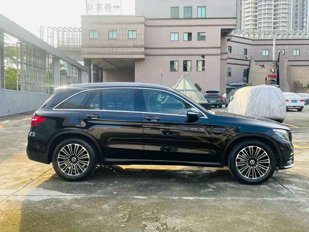Mercedes-Benz GLC — фото 29