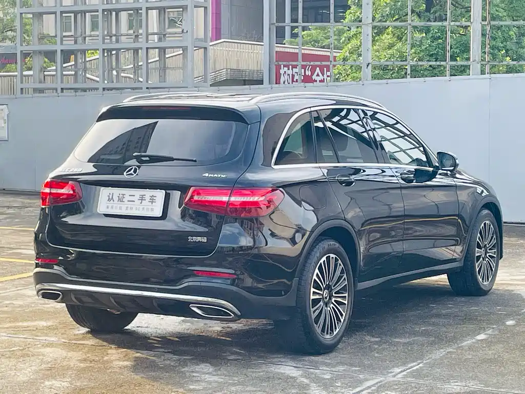 Mercedes-Benz GLC — фото 9