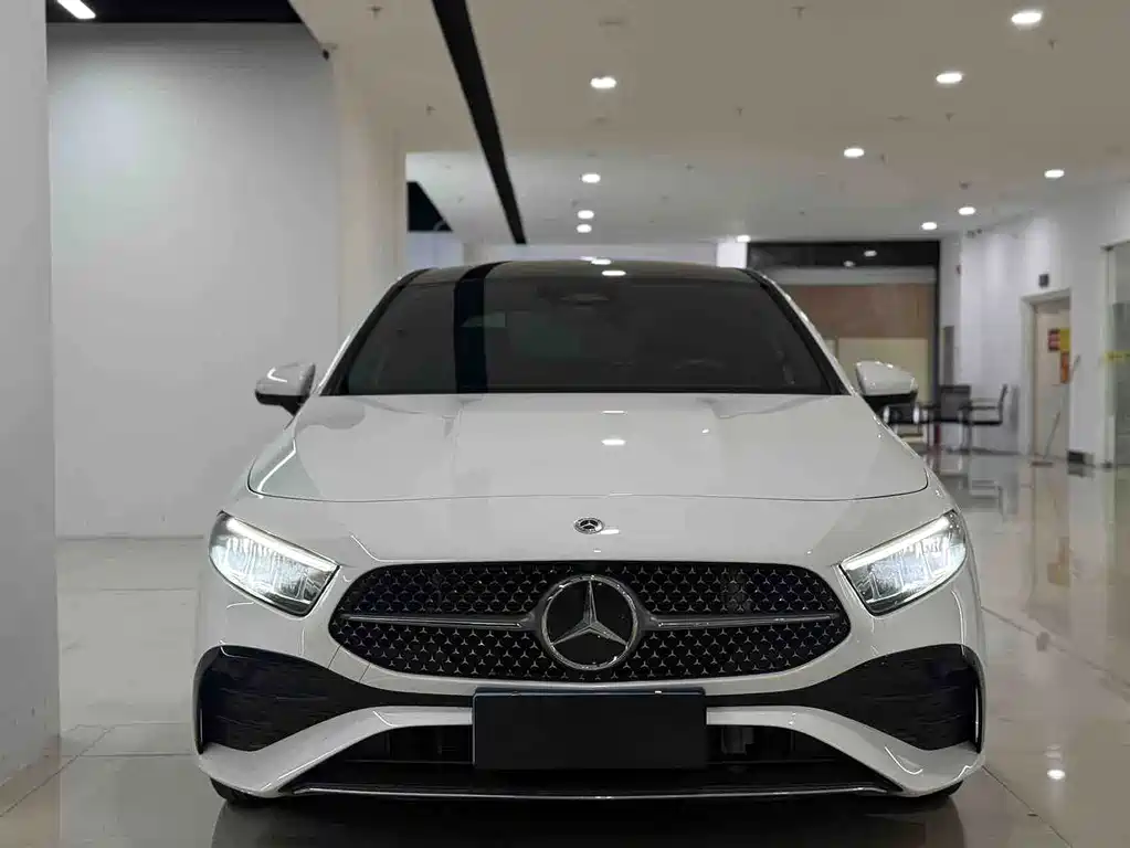 Mercedes-Benz A-Class — фото 2