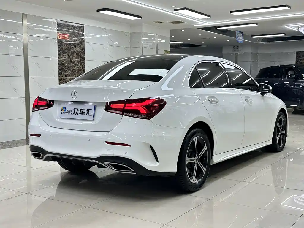 Mercedes-Benz A-Class — фото 6