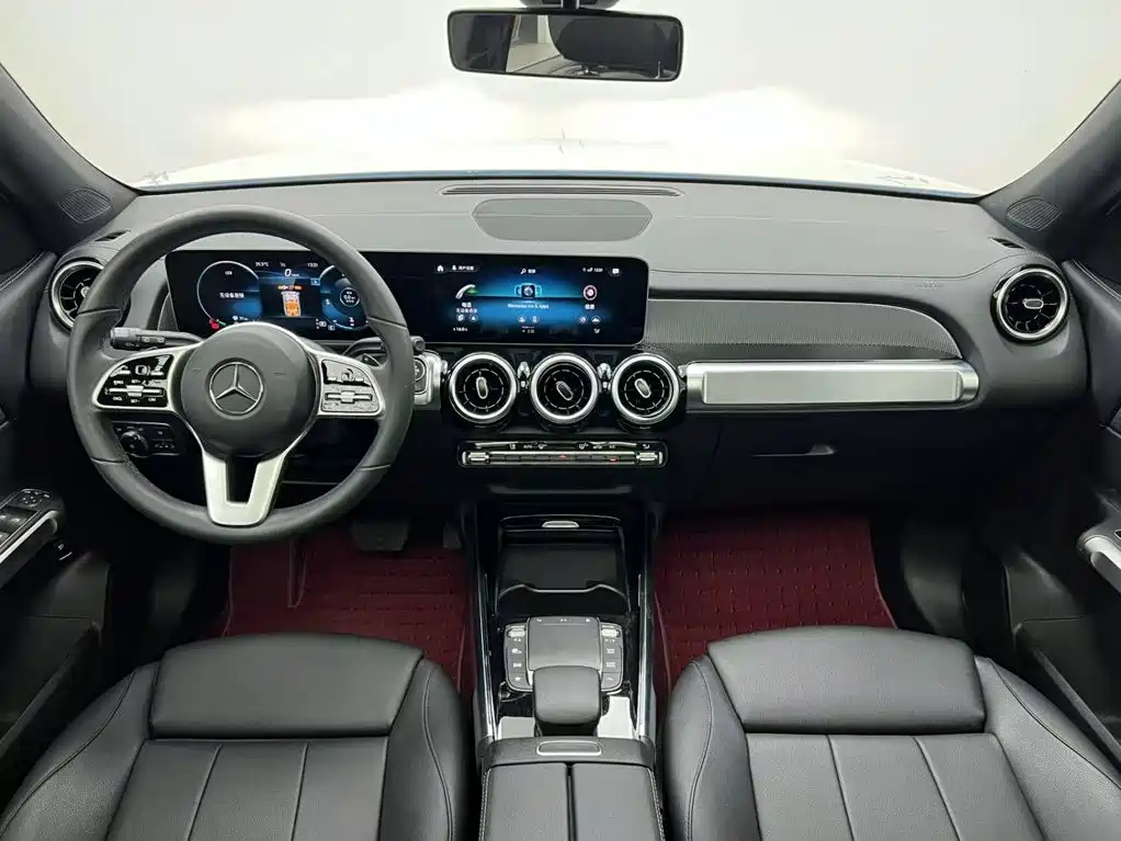Mercedes-Benz GLB — фото 20