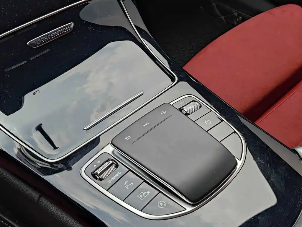 Mercedes-Benz C-Class — фото 14