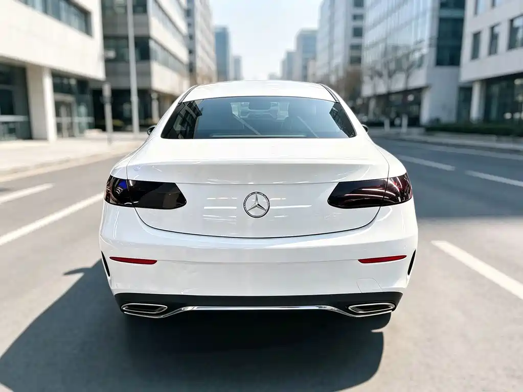 Mercedes-Benz E-Class (Import) — фото 14