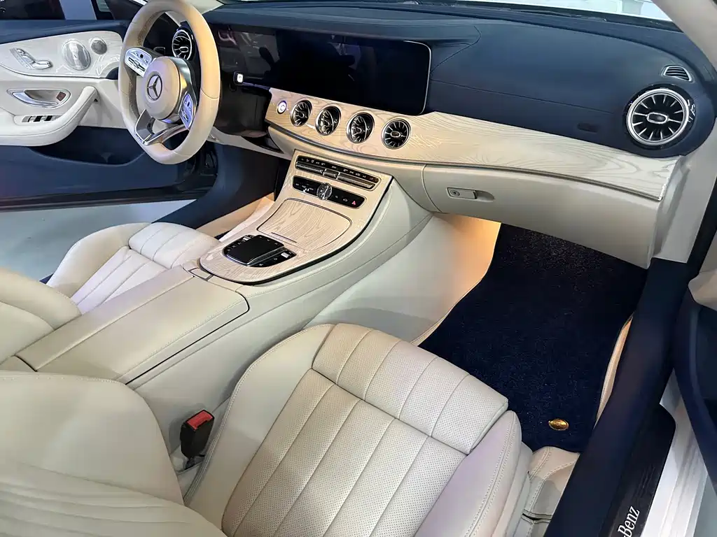 Mercedes-Benz E-Class (Import) — фото 7
