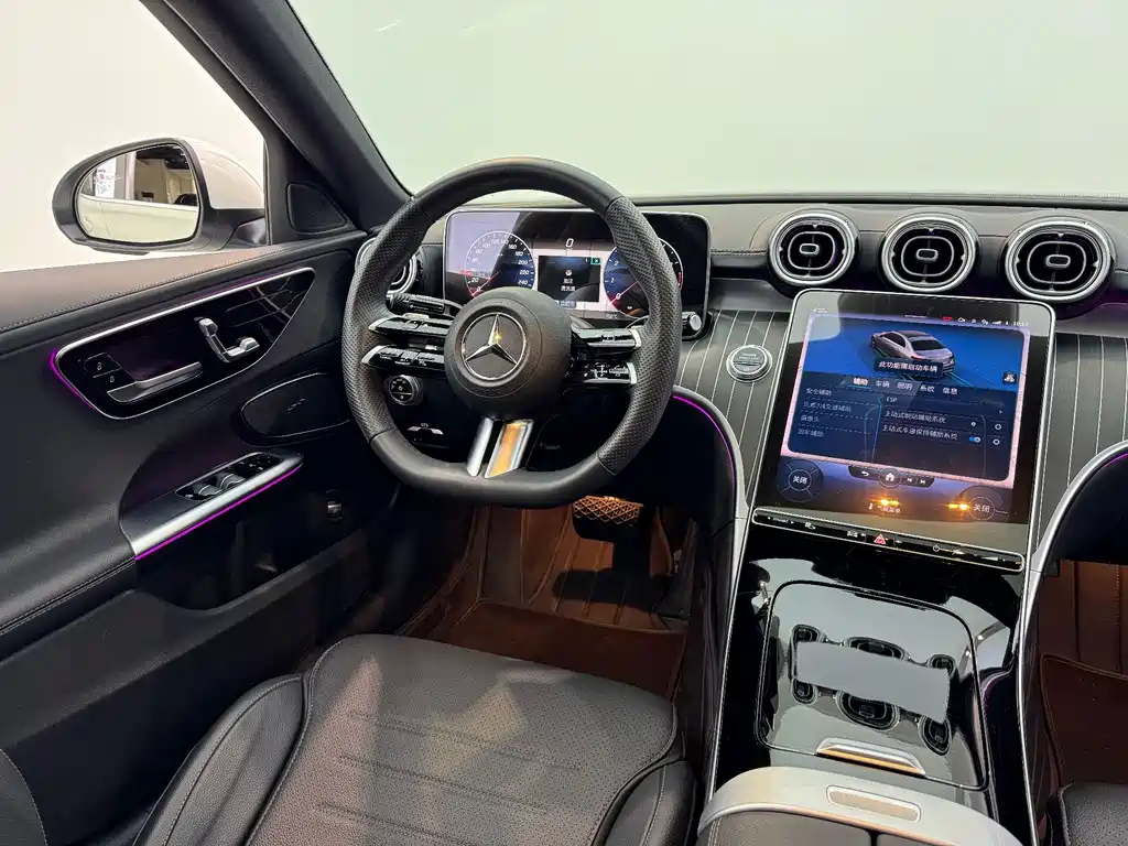 Mercedes-Benz C-Class — фото 13