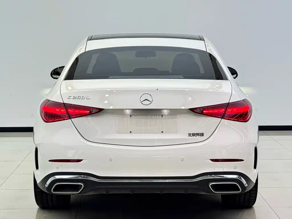 Mercedes-Benz C-Class — фото 19