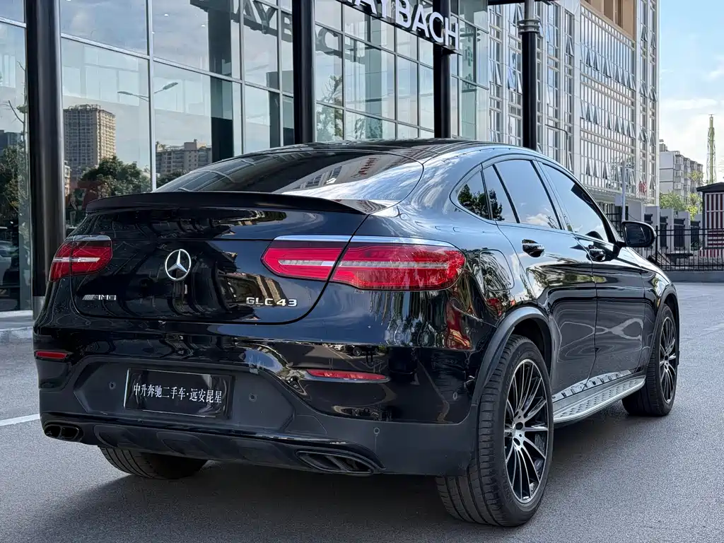 Mercedes-Benz GLC Coupe AMG — фото 5