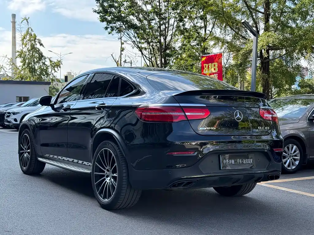 Mercedes-Benz GLC Coupe AMG — фото 7