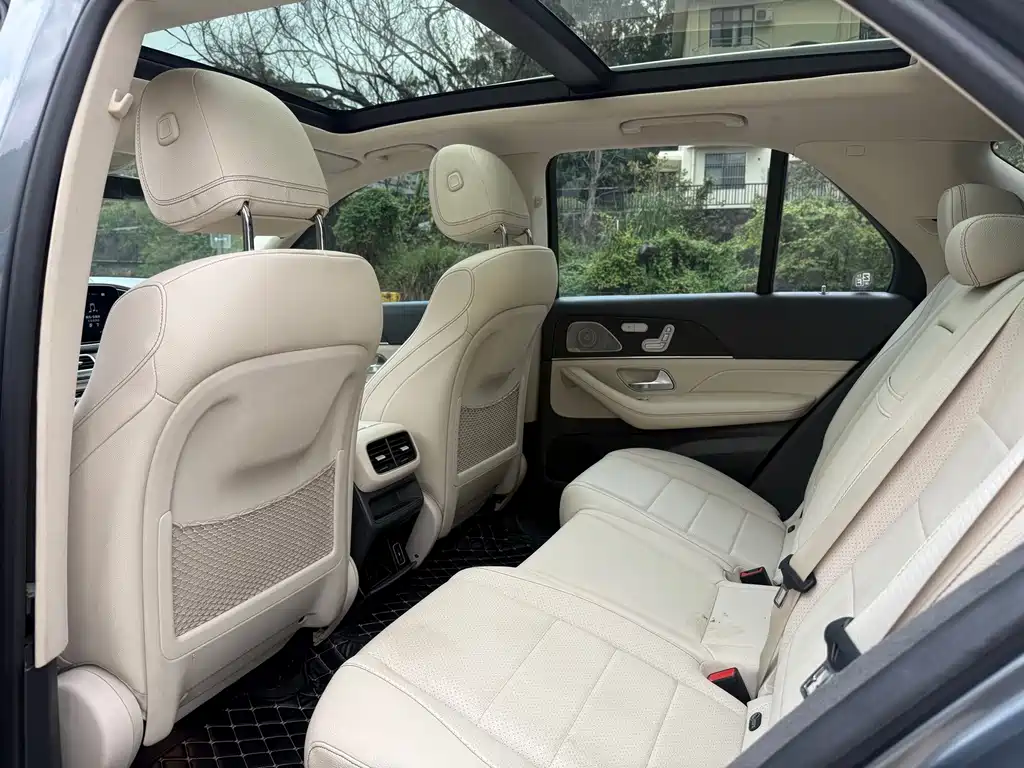 Mercedes-Benz GLE (Import) — фото 10