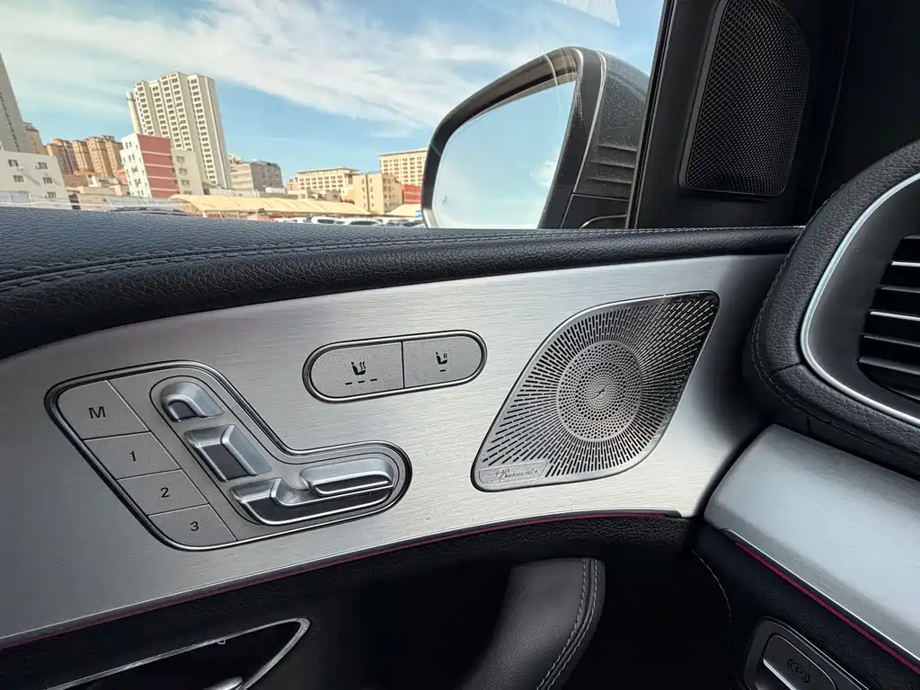 Mercedes-Benz GLE AMG — фото 11