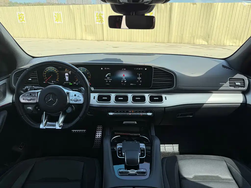 Mercedes-Benz GLE AMG — фото 8