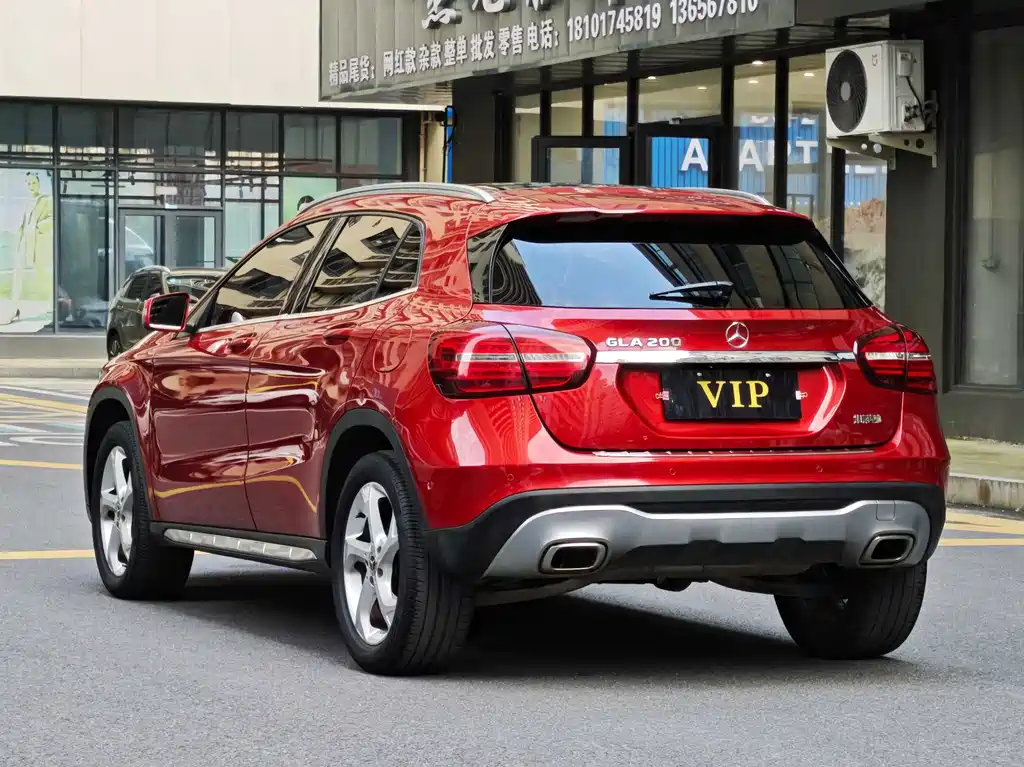 Mercedes-Benz GLA — фото 7