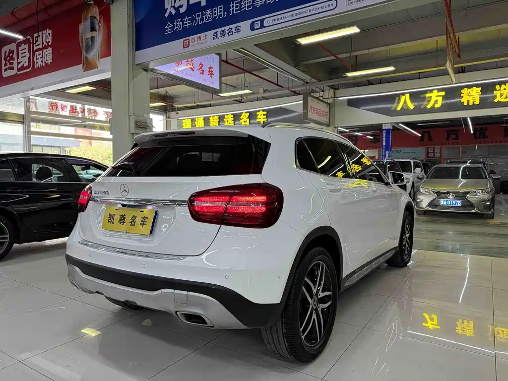 Mercedes-Benz GLA — фото 4