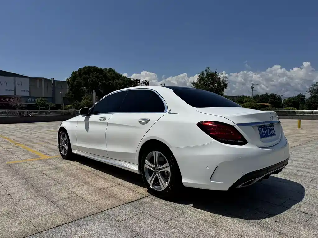 Mercedes-Benz C-Class — фото 6