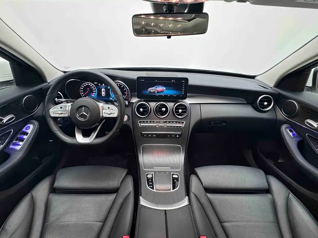Mercedes-Benz C-Class — фото 10