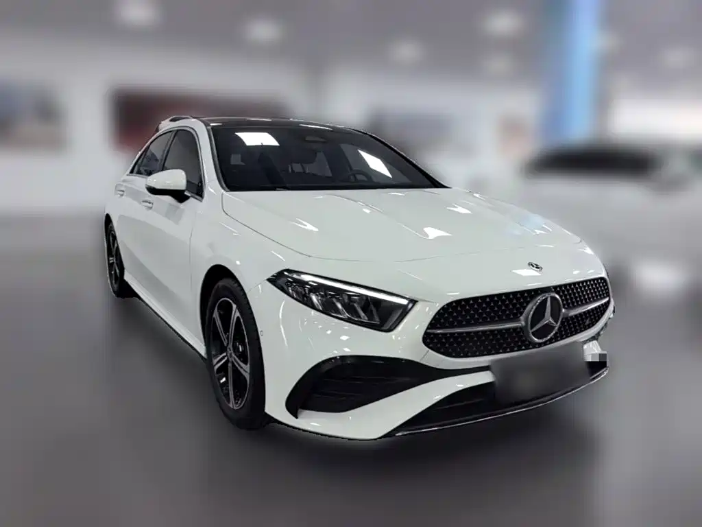 Mercedes-Benz A-Class — фото 6