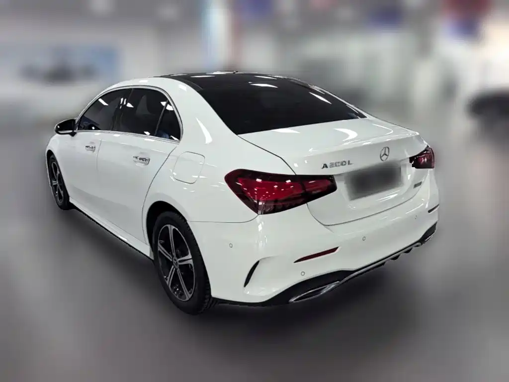 Mercedes-Benz A-Class — фото 7