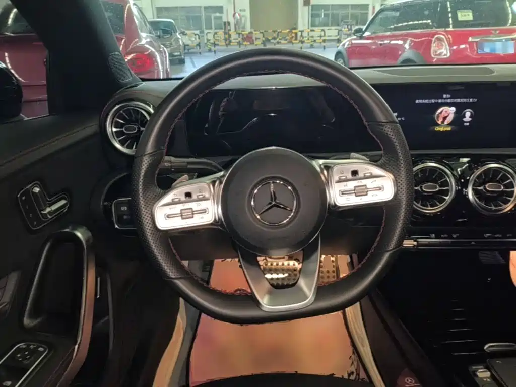 Mercedes-Benz CLA (Import) — фото 11
