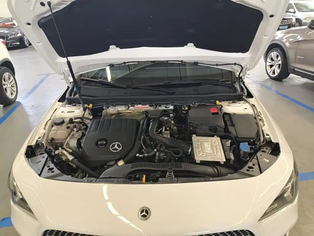 Mercedes-Benz CLA (Import) — фото 20