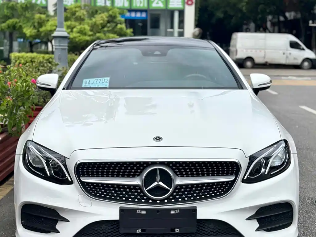 Mercedes-Benz E-Class (Import) — фото 2