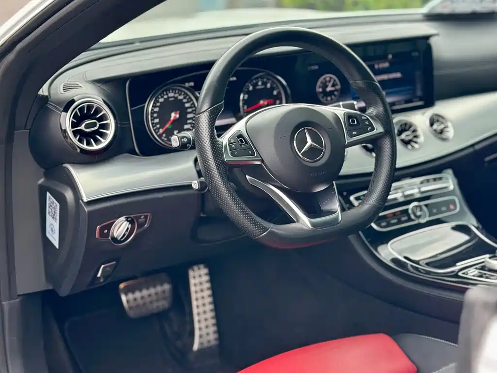 Mercedes-Benz E-Class (Import) — фото 18