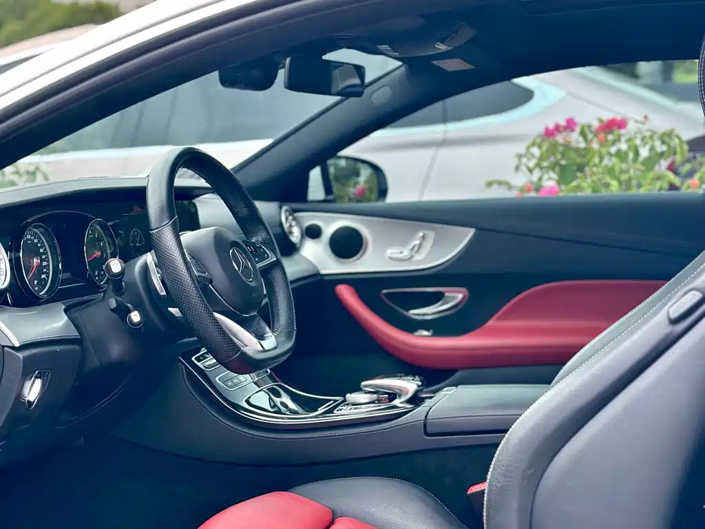 Mercedes-Benz E-Class (Import) — фото 19