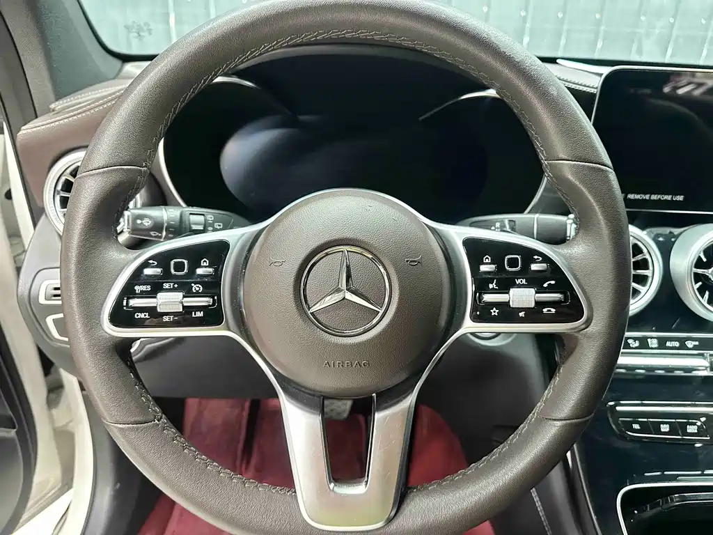Mercedes-Benz GLC — фото 22