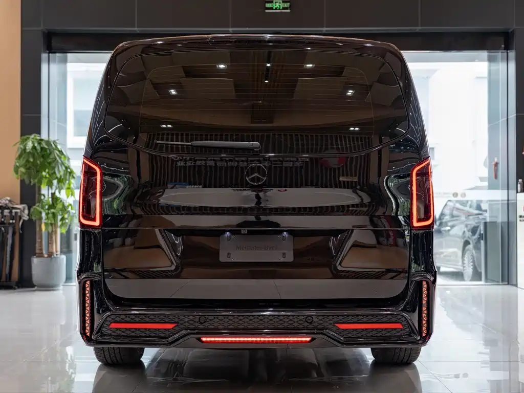Mercedes-Benz Vito — фото 13