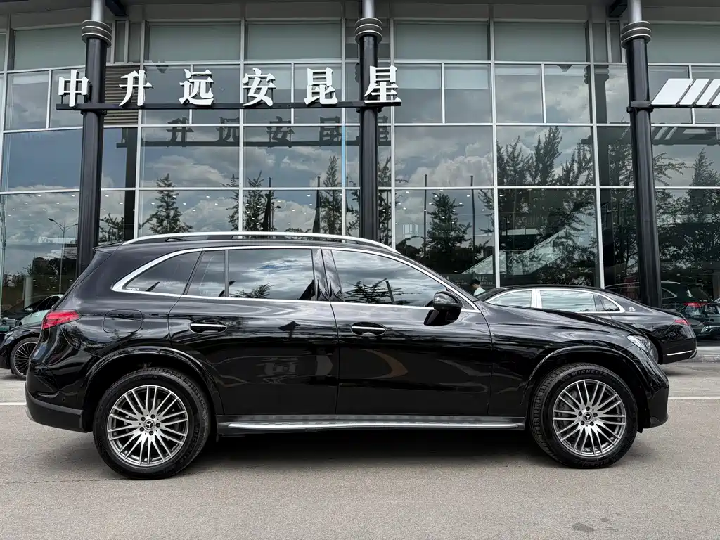 Mercedes-Benz GLC — фото 4