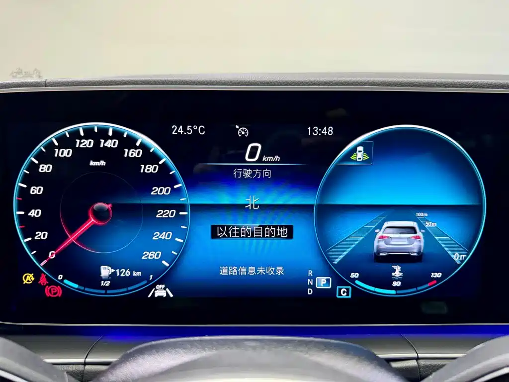 Mercedes-Benz GLE (Import) — фото 15