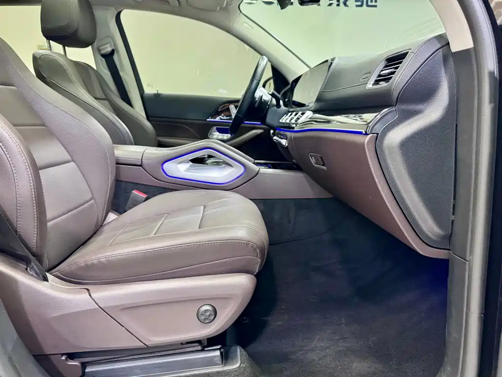 Mercedes-Benz GLE (Import) — фото 18