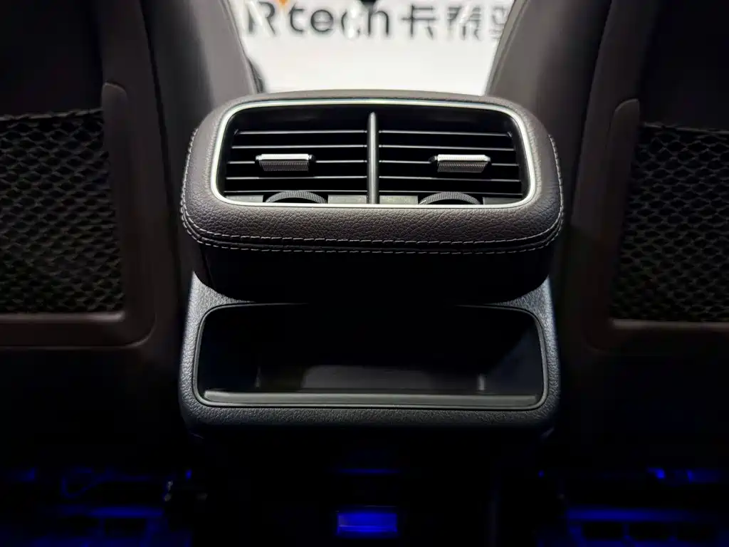 Mercedes-Benz GLE (Import) — фото 28