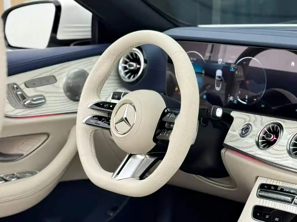 Mercedes-Benz E-Class (Import) — фото 4