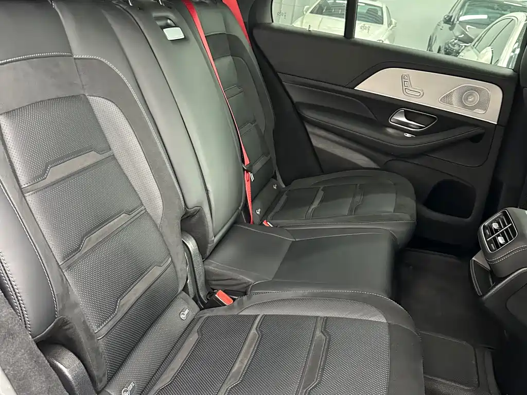 Mercedes-Benz GLE AMG — фото 8