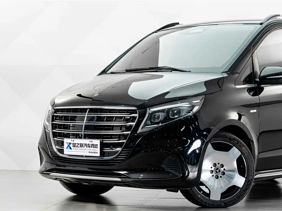 Mercedes-Benz V-Class — фото 3