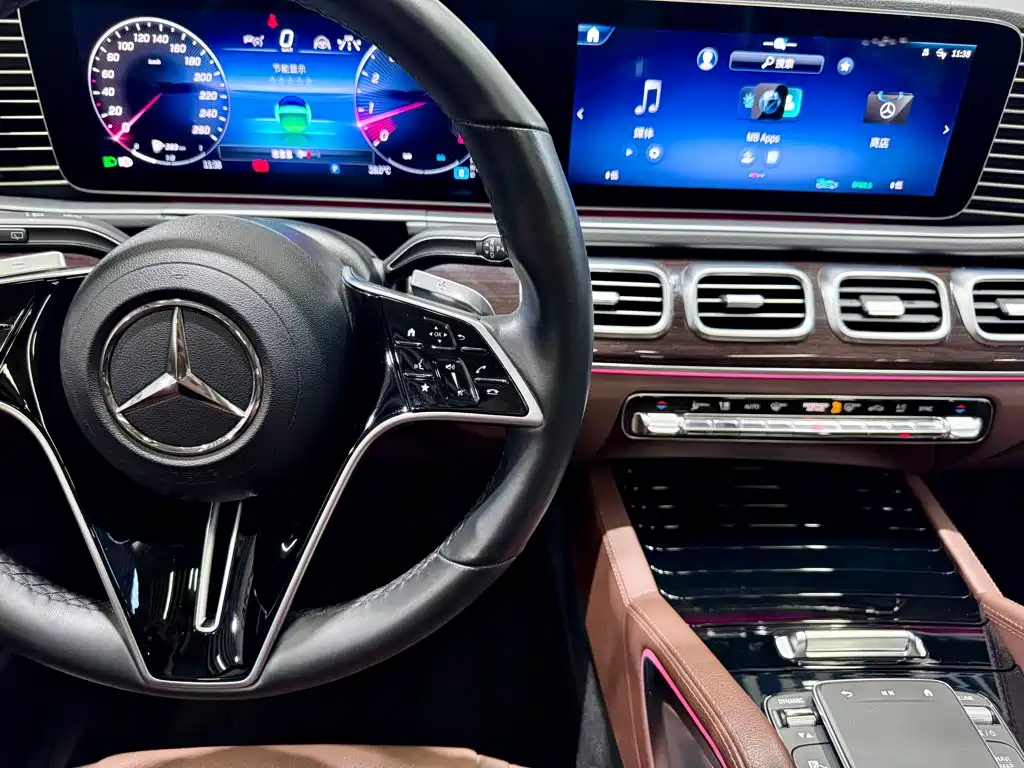 Mercedes-Benz GLE (Import) — фото 20