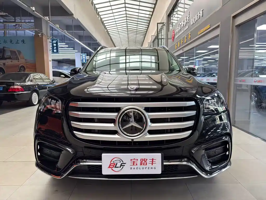 Mercedes-Benz GLS — фото 2