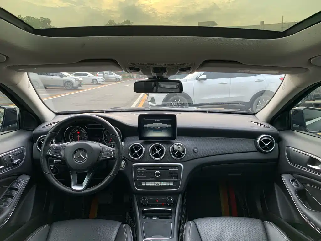 Mercedes-Benz GLA — фото 29