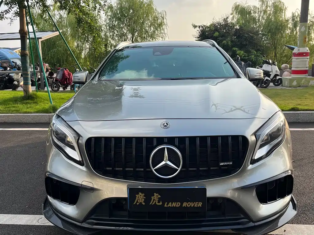 Mercedes-Benz GLA AMG — фото 2